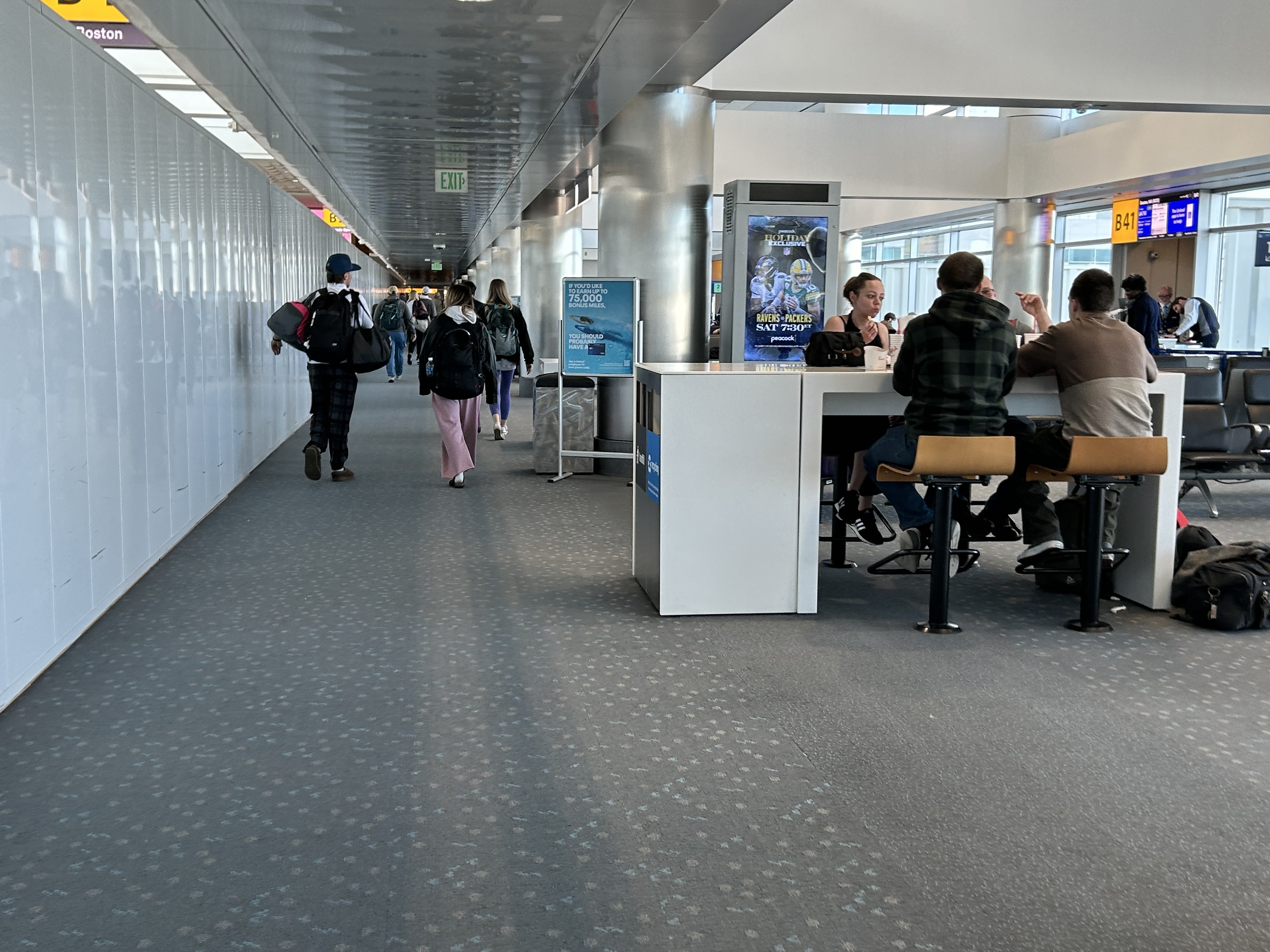 Con B & C Premier Digital Network - 10